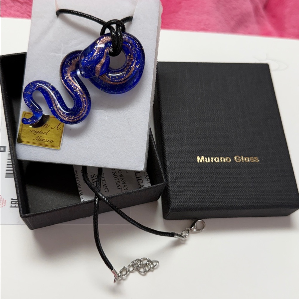 Murano glass snake & leather necklace, Nason A. Original Murano, made in Italy
